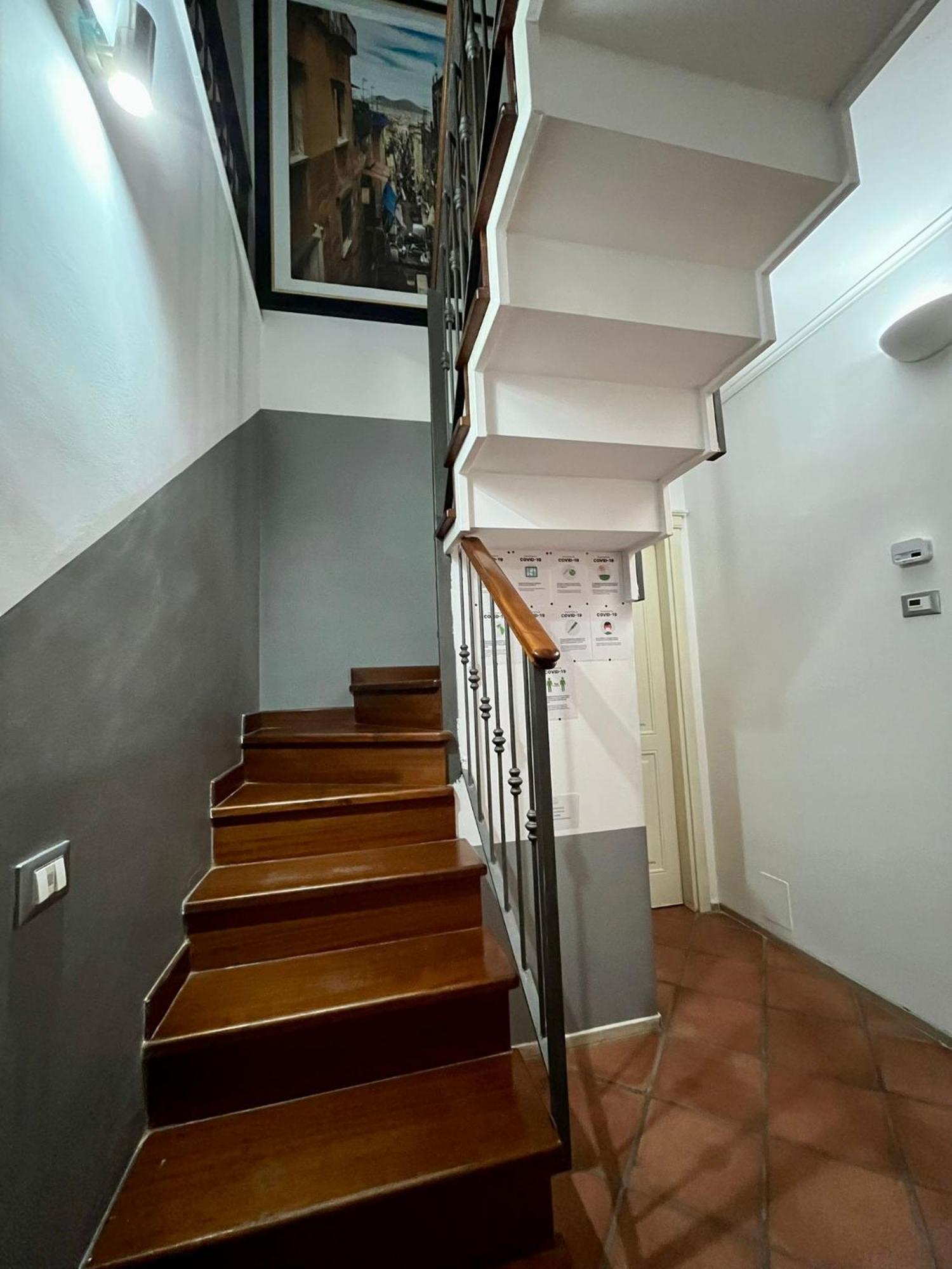 Palazzo Rota Guesthouse 나폴리 외부 사진